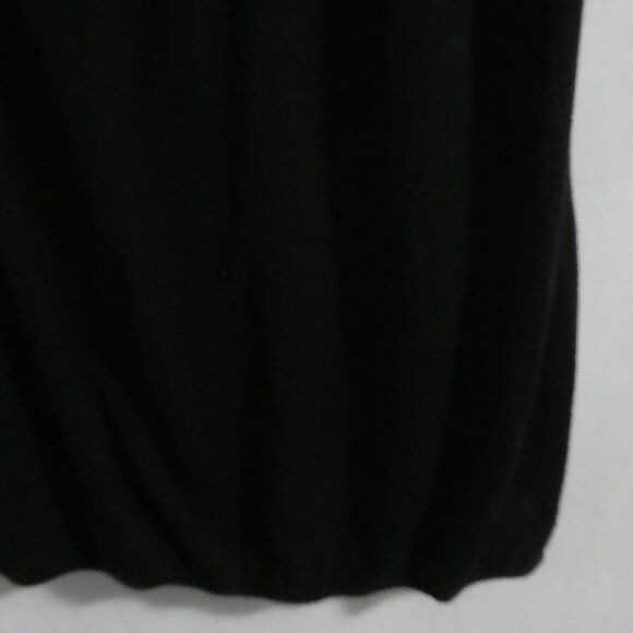 EYESHADOW | medium | Black Short Sleeve Top With Lace Neckline - Picture 12 of 13